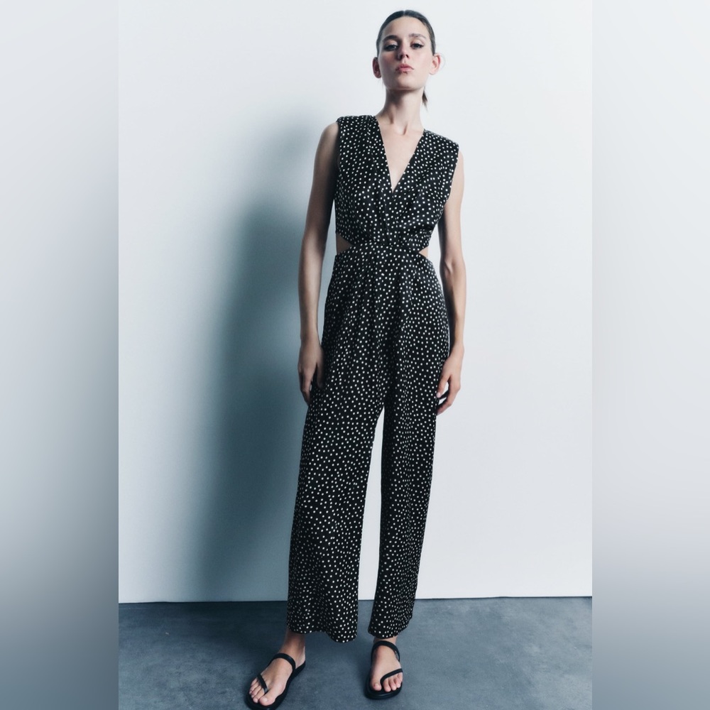 Zara New Black White POLKA DOT JUMPSUIT. Size L